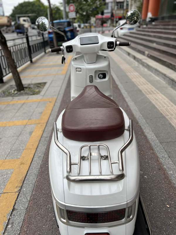 二手南方梦拉丽莎 Melalisa150