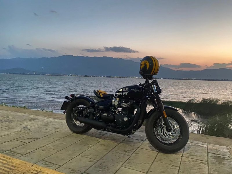 二手凯旋Bonneville Bobber