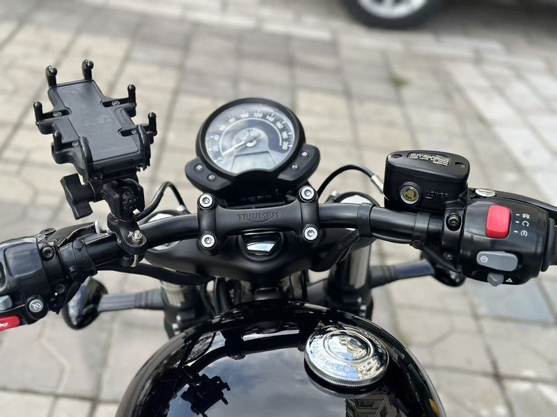 二手凯旋Bonneville Bobber