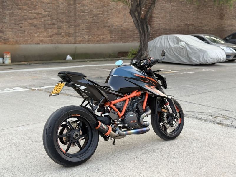 二手KTMR2R1290 Super Duke