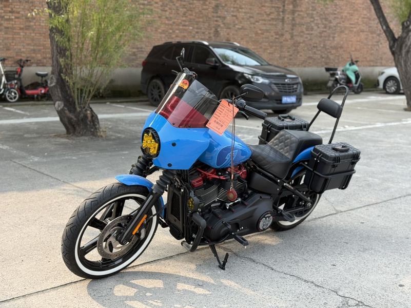 二手哈雷戴维森街霸 Street Bob