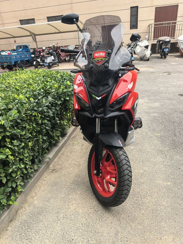 二手阿普利亚SR GT 200