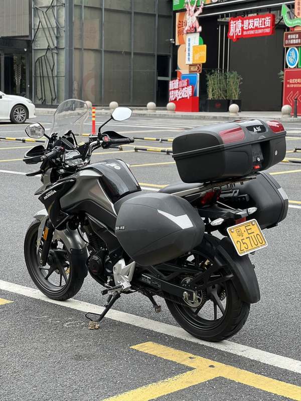 二手五羊本田猛鸷 CB190X