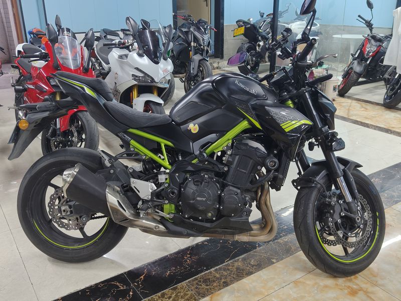 二手川崎Z900