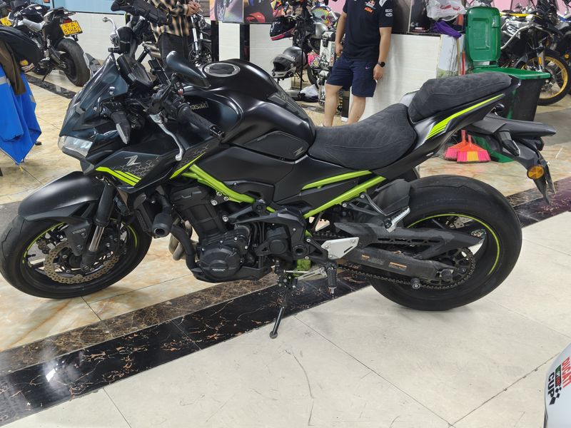 二手川崎Z900
