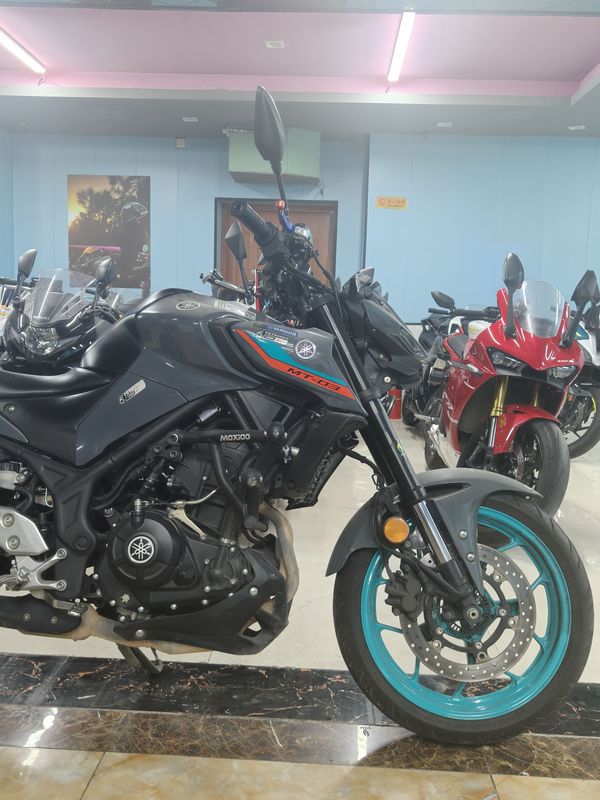 二手雅马哈MT-03