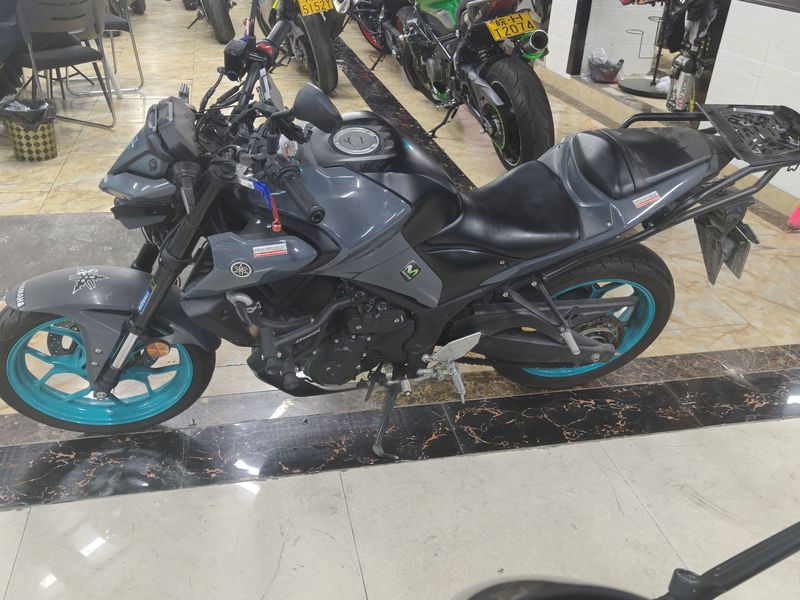 二手雅马哈MT-03