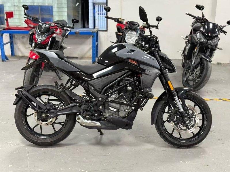 二手春风250NK