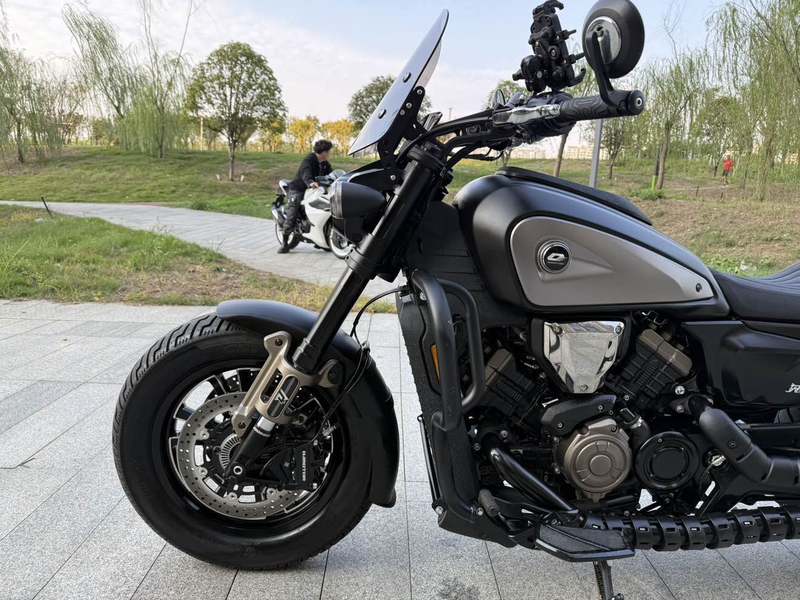 二手QJMOTOR闪600