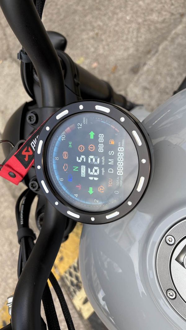 二手QJMOTOR闪300