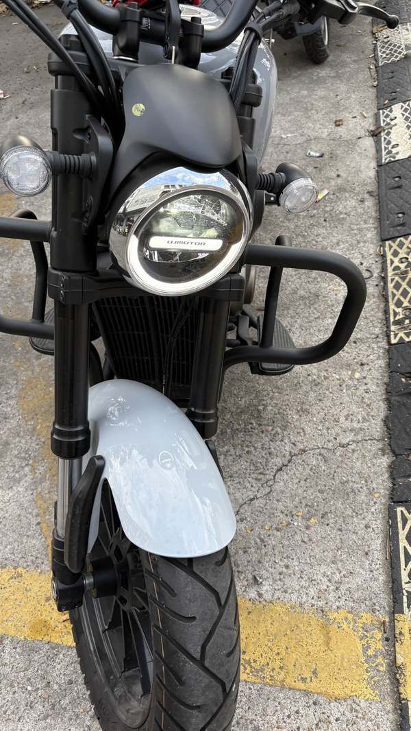 二手QJMOTOR闪300
