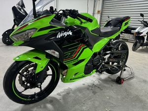 二手川崎Ninja 400