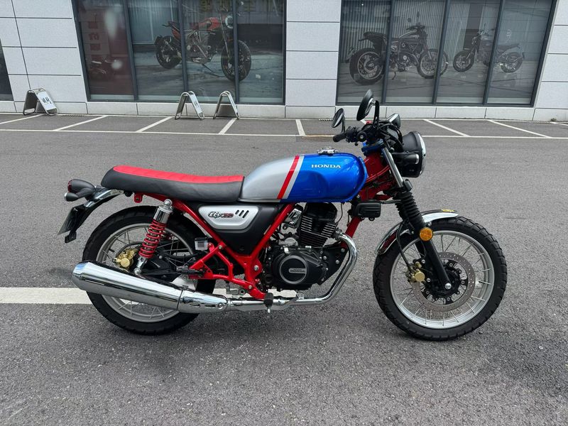 二手五羊本田CG125