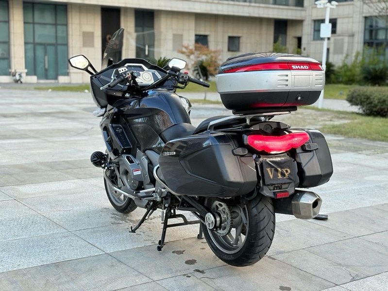 二手贝纳利1200GT