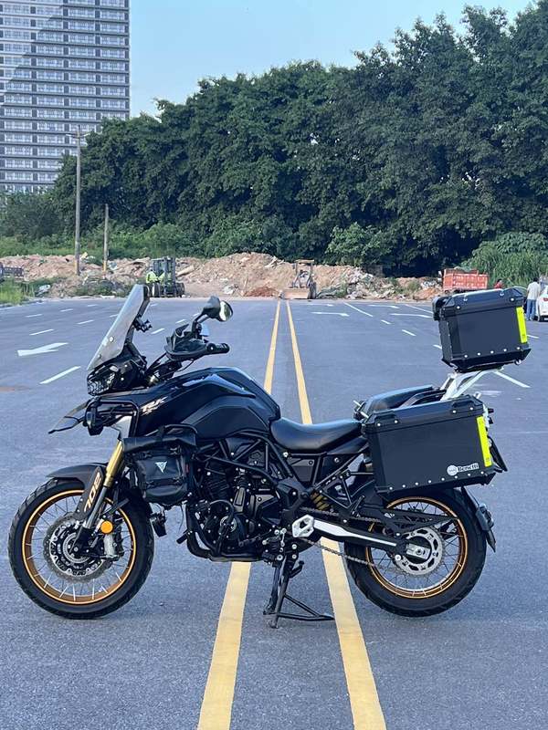 二手贝纳利TRK702