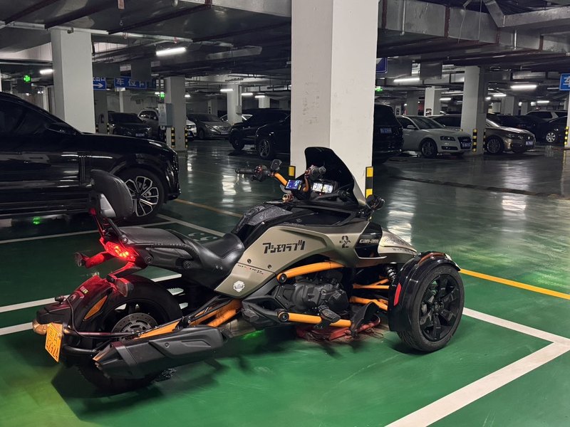 二手庞巴迪Spyder F3 