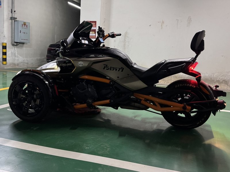 二手庞巴迪Spyder F3 