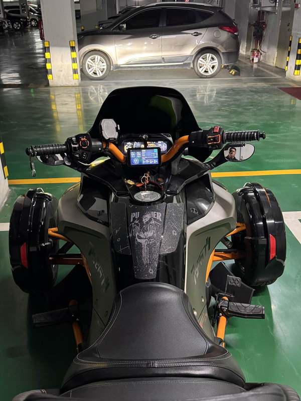 二手庞巴迪Spyder F3 