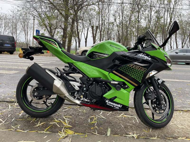 二手川崎Ninja 400