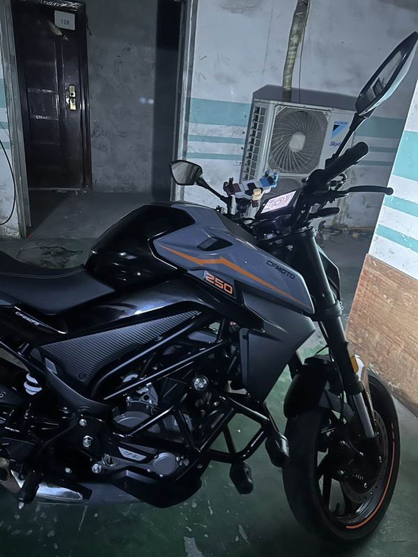 二手春风250NK
