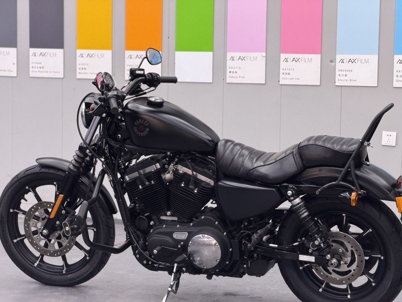 二手哈雷戴维森Iron883 硬汉