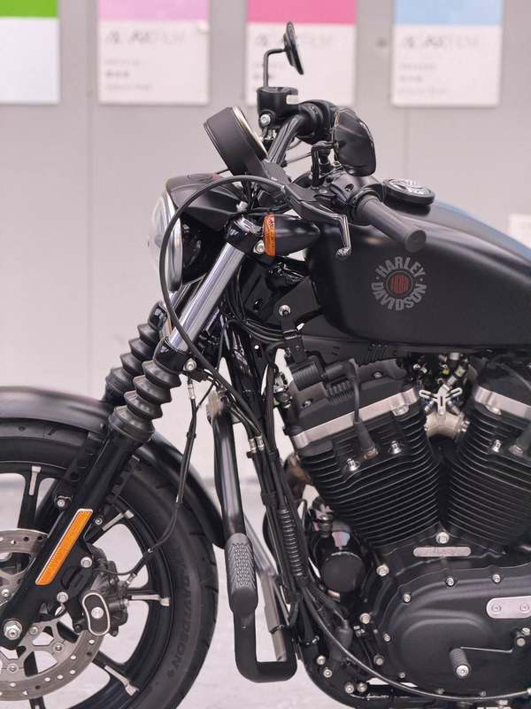 二手哈雷戴维森Iron883 硬汉