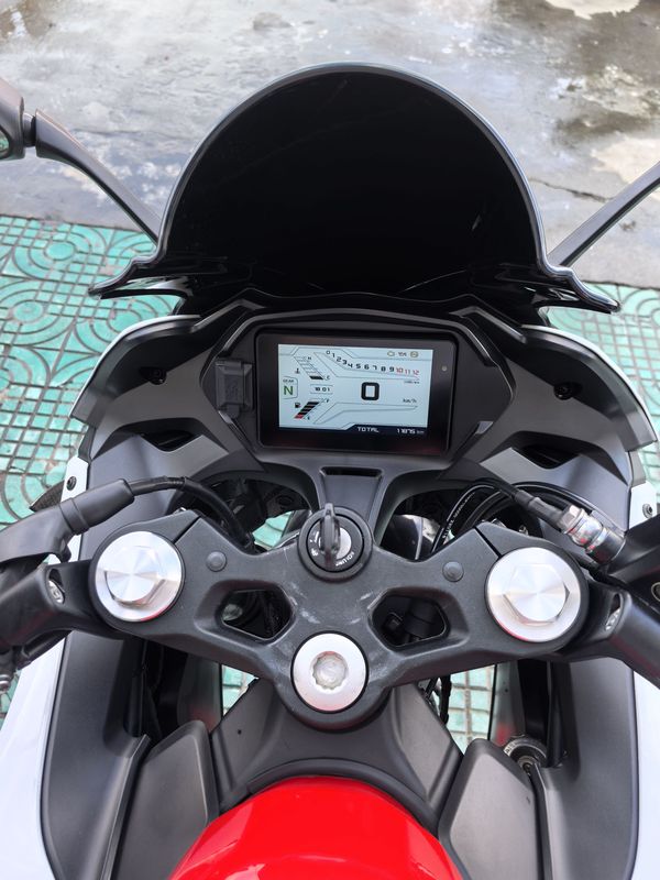 二手QJMOTOR赛400