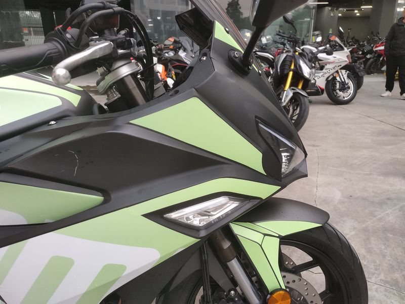 二手诺马魅影 255S