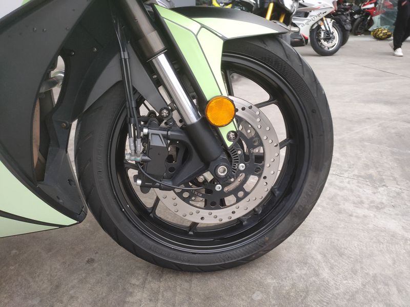 二手诺马魅影 255S