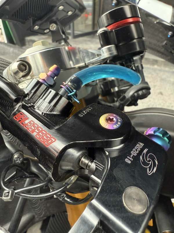 二手雅马哈YZF-R1