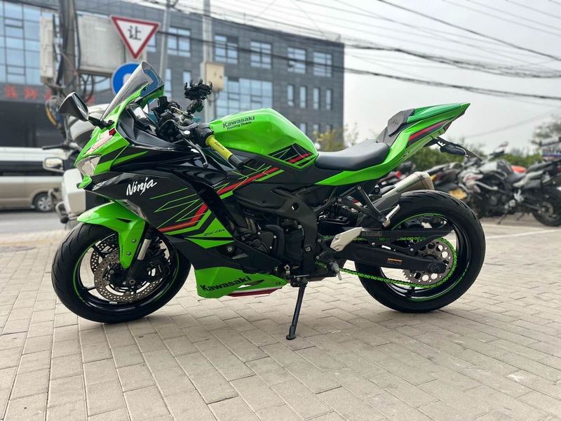 二手川崎ZX-4R