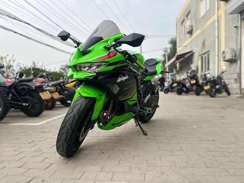 二手川崎ZX-4R