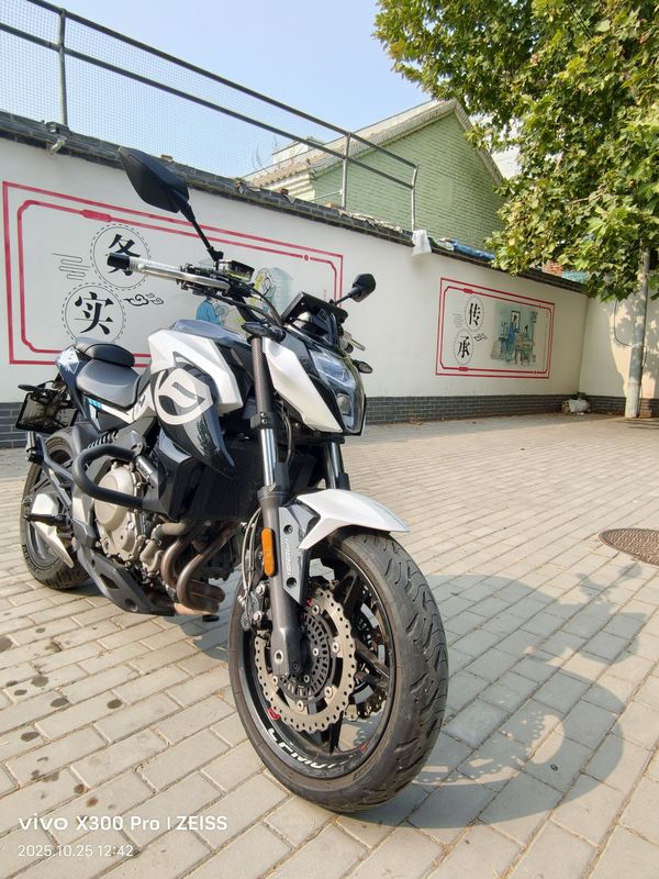 二手春风650NK