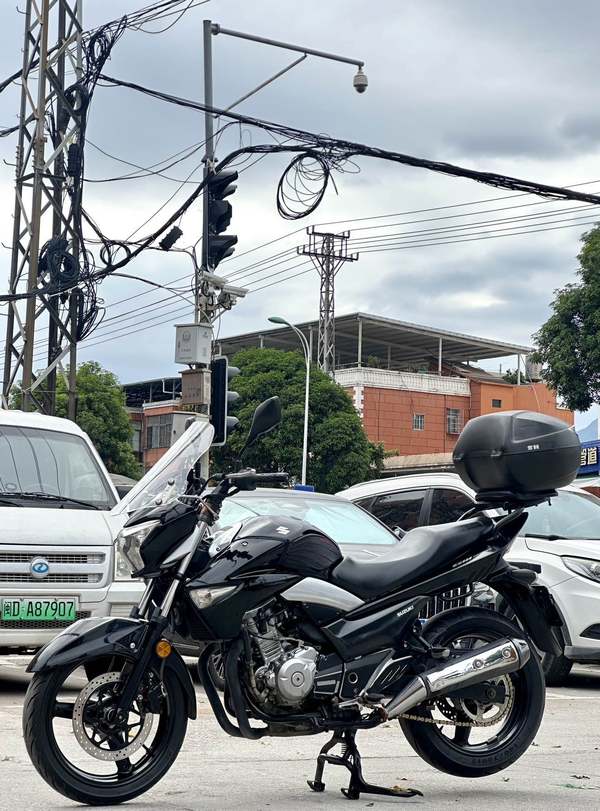 二手豪爵铃木骊驰 GW250