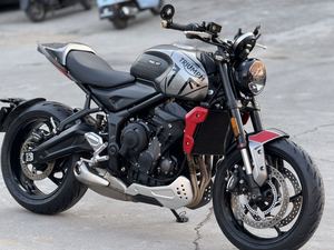 二手凯旋Trident 660