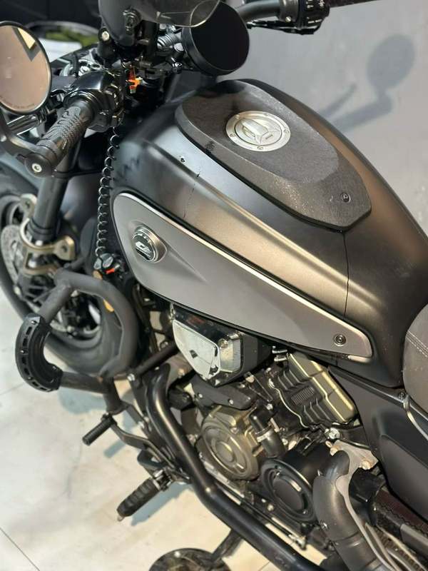 二手QJMOTOR闪600