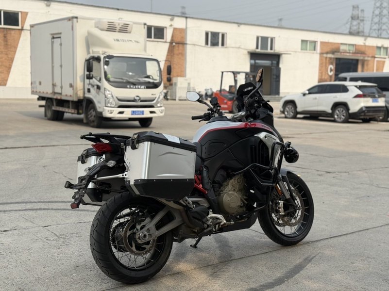 二手杜卡迪Multistrada V4