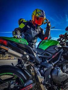 二手贝纳利TNT899