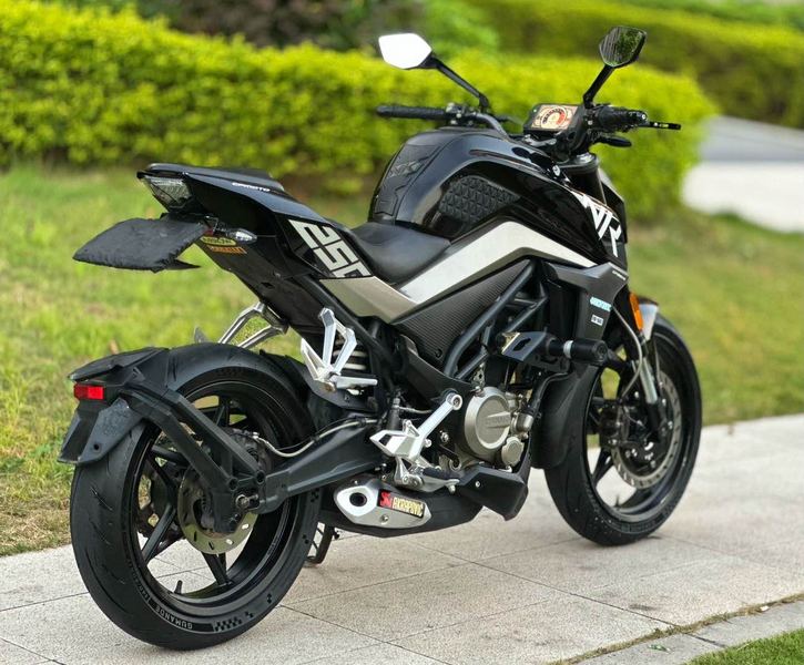 二手春风250NK