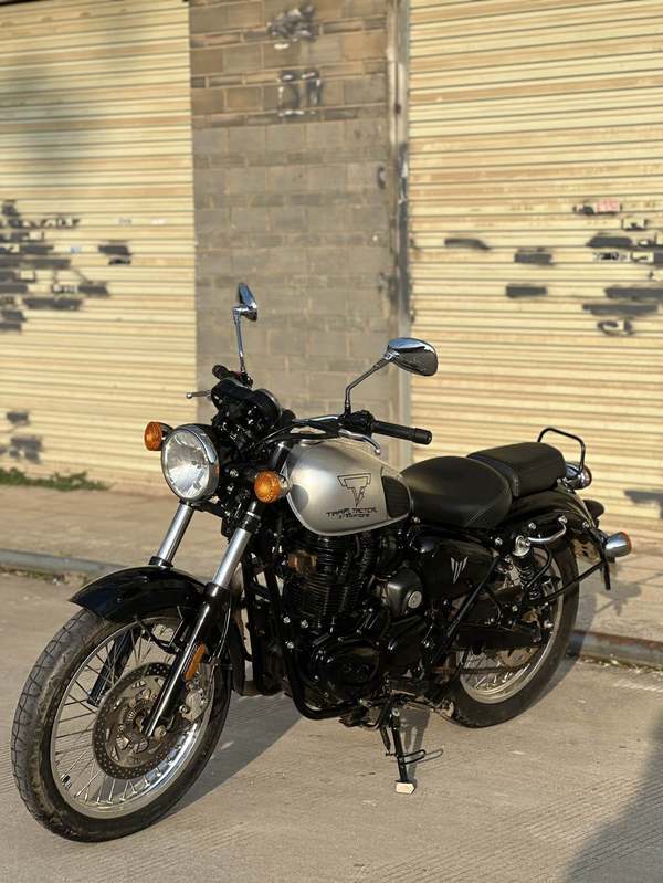 二手贝纳利帝国 imperiale 400