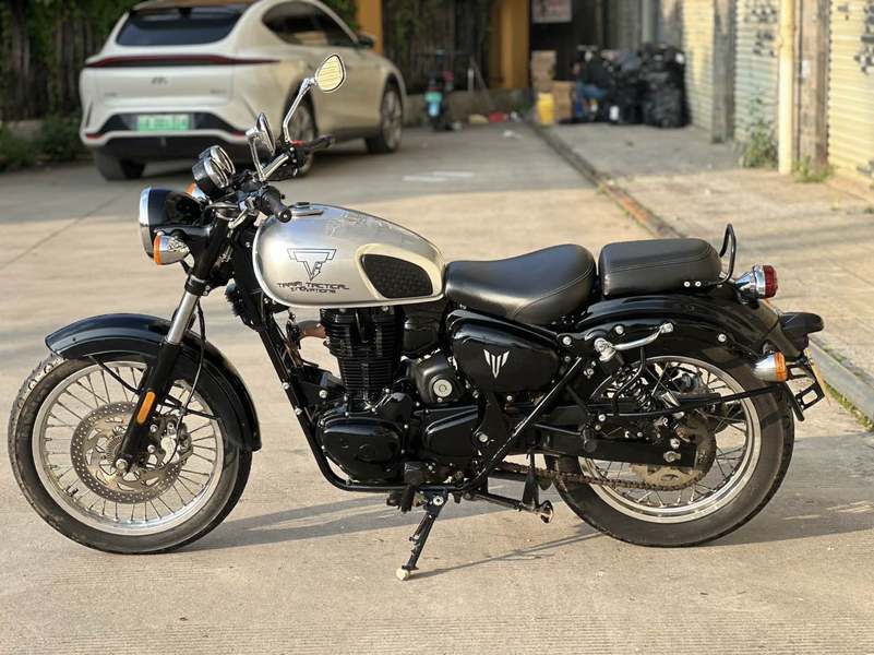 二手贝纳利帝国 imperiale 400