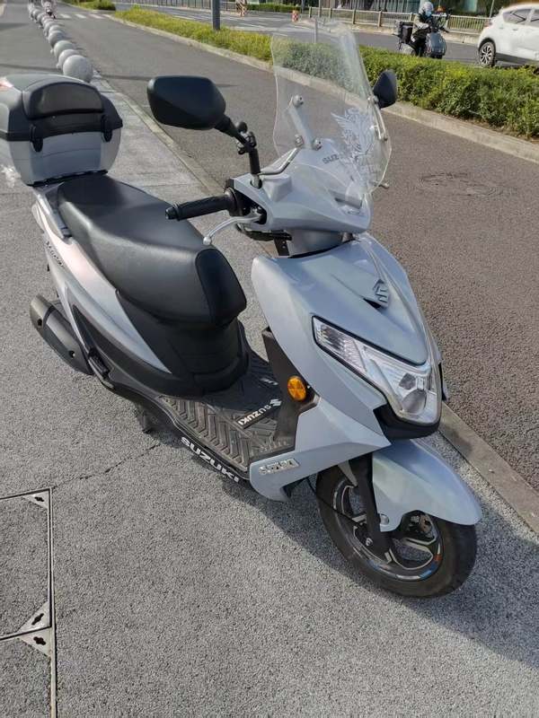 二手济南铃木优驿 UE125T