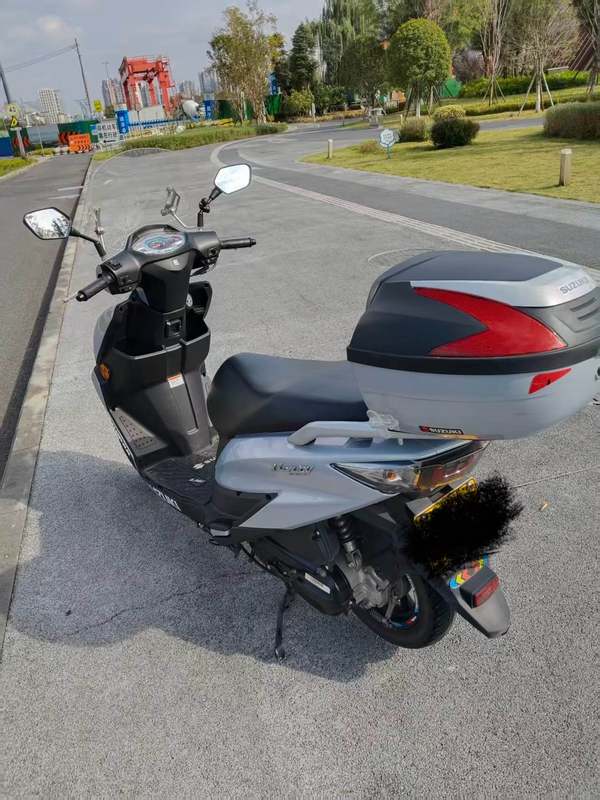 二手济南铃木优驿 UE125T