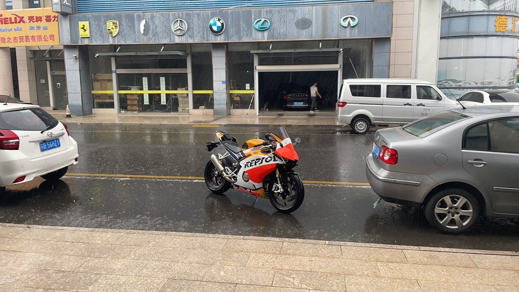 二手张雪机车500RR