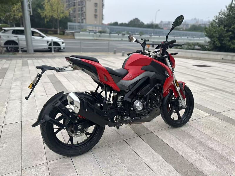 二手贝纳利小迅龙 BN150S