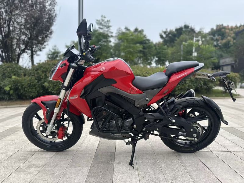 二手贝纳利小迅龙 BN150S
