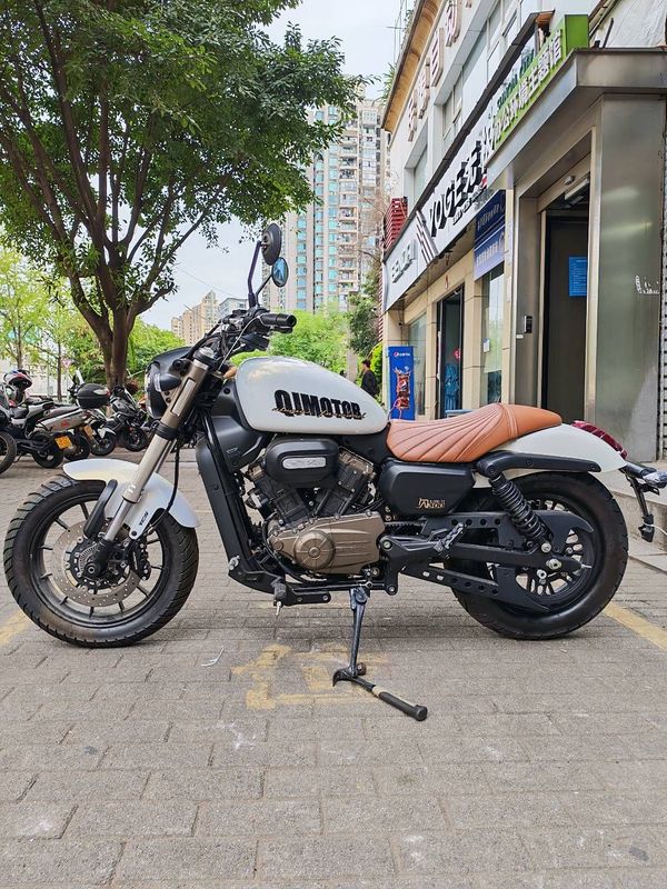 二手QJMOTOR闪300