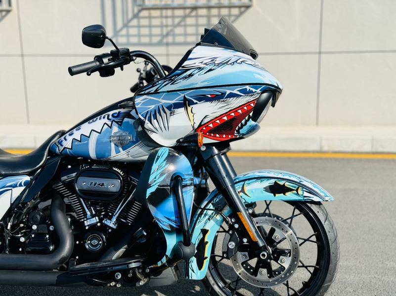 二手哈雷戴维森公路滑翔 Road Glide