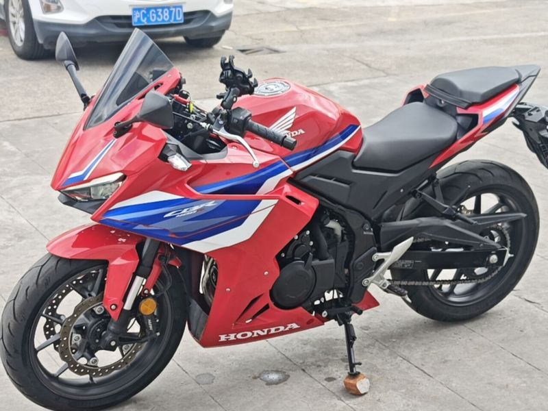 二手本田CBR400R