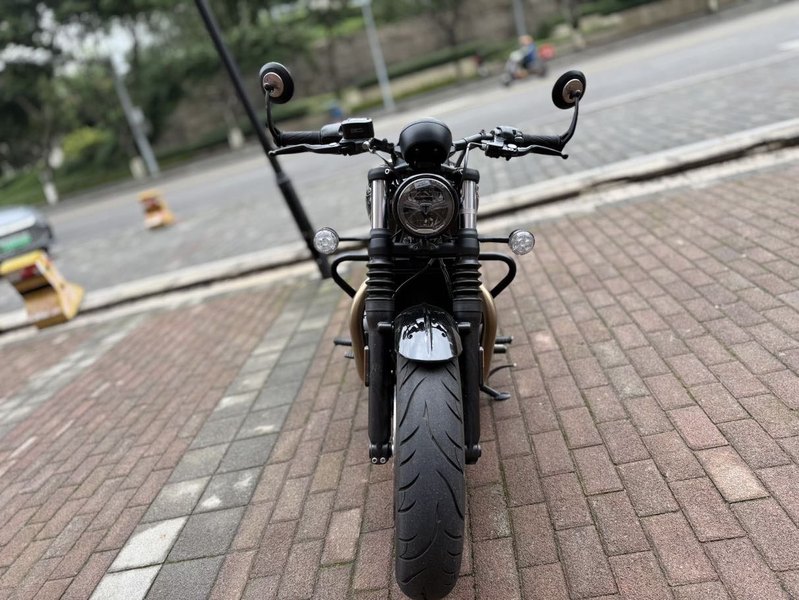 二手凯旋Bonneville Bobber